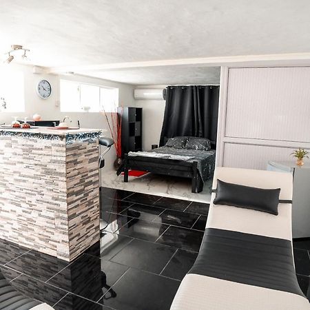 Studio B Порт-Луї Екстер'єр фото